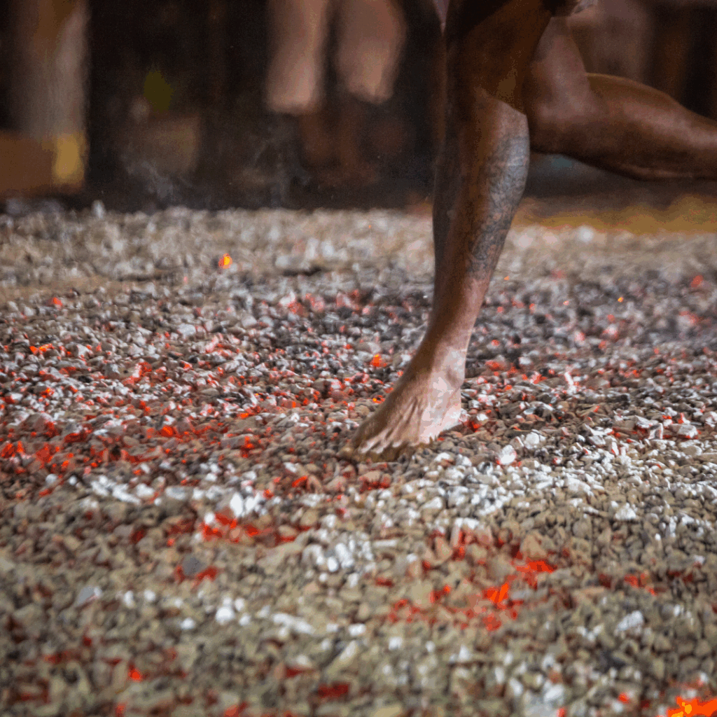 Feuerlauf mit Christian im Raum aller Möglichkeiten